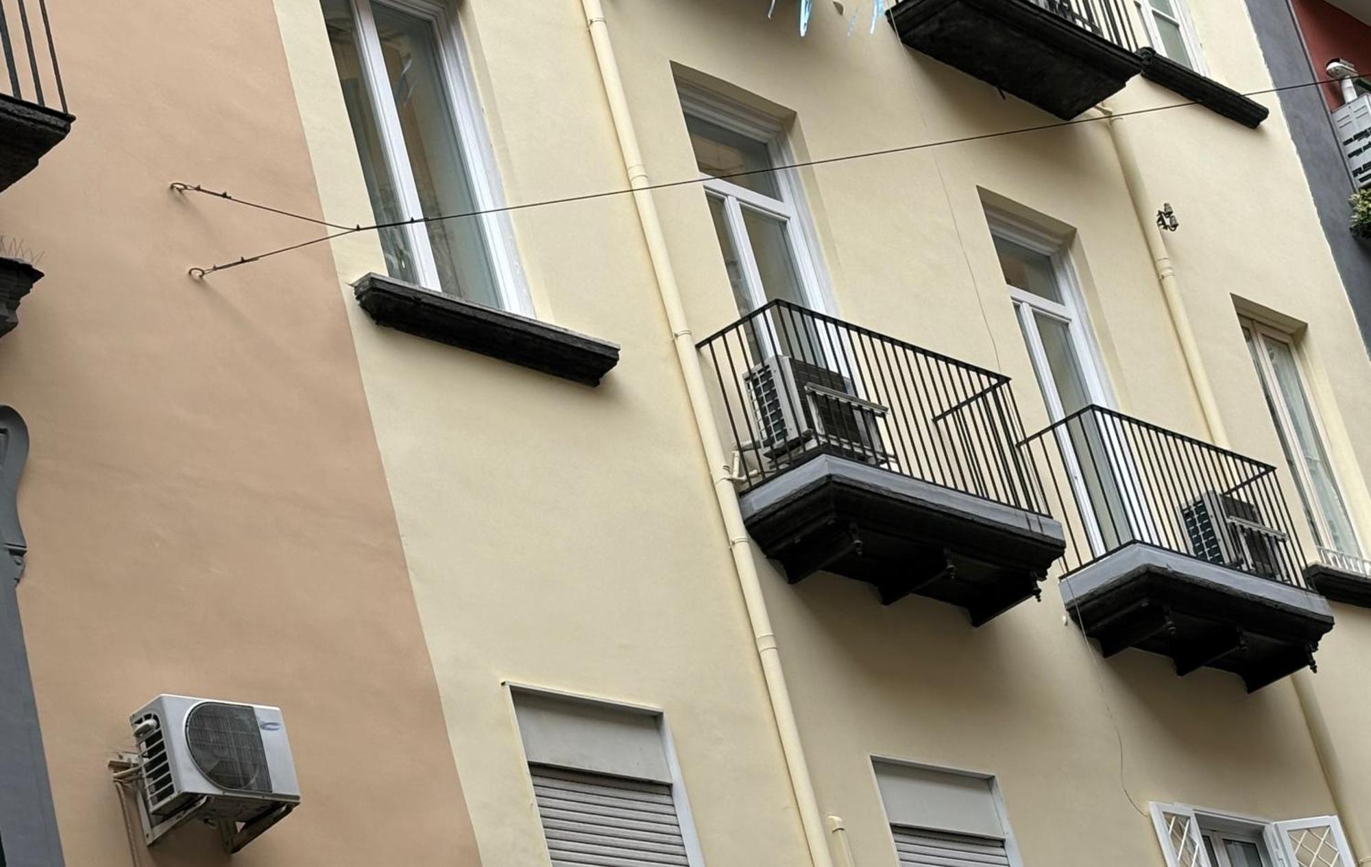 Napoliforever Chiaia Apartment Dış mekan fotoğraf